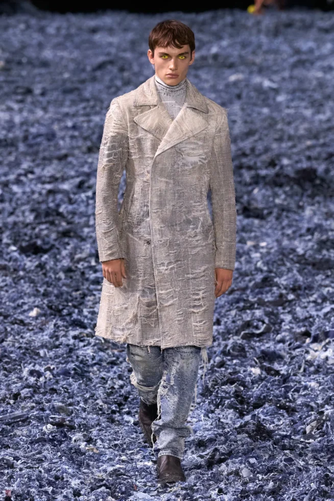 00027-diesel-spring-2025-ready-to-wear-credit-gorunway