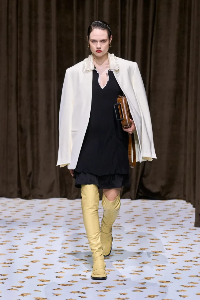 00027-jil-sander-spring-2025-ready-to-wear-credit-gorunway