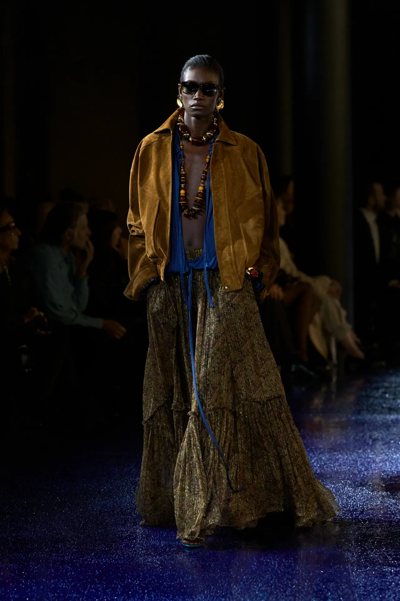 00027-saint-laurent-spring-2025-ready-to-wear-credit-gorunway