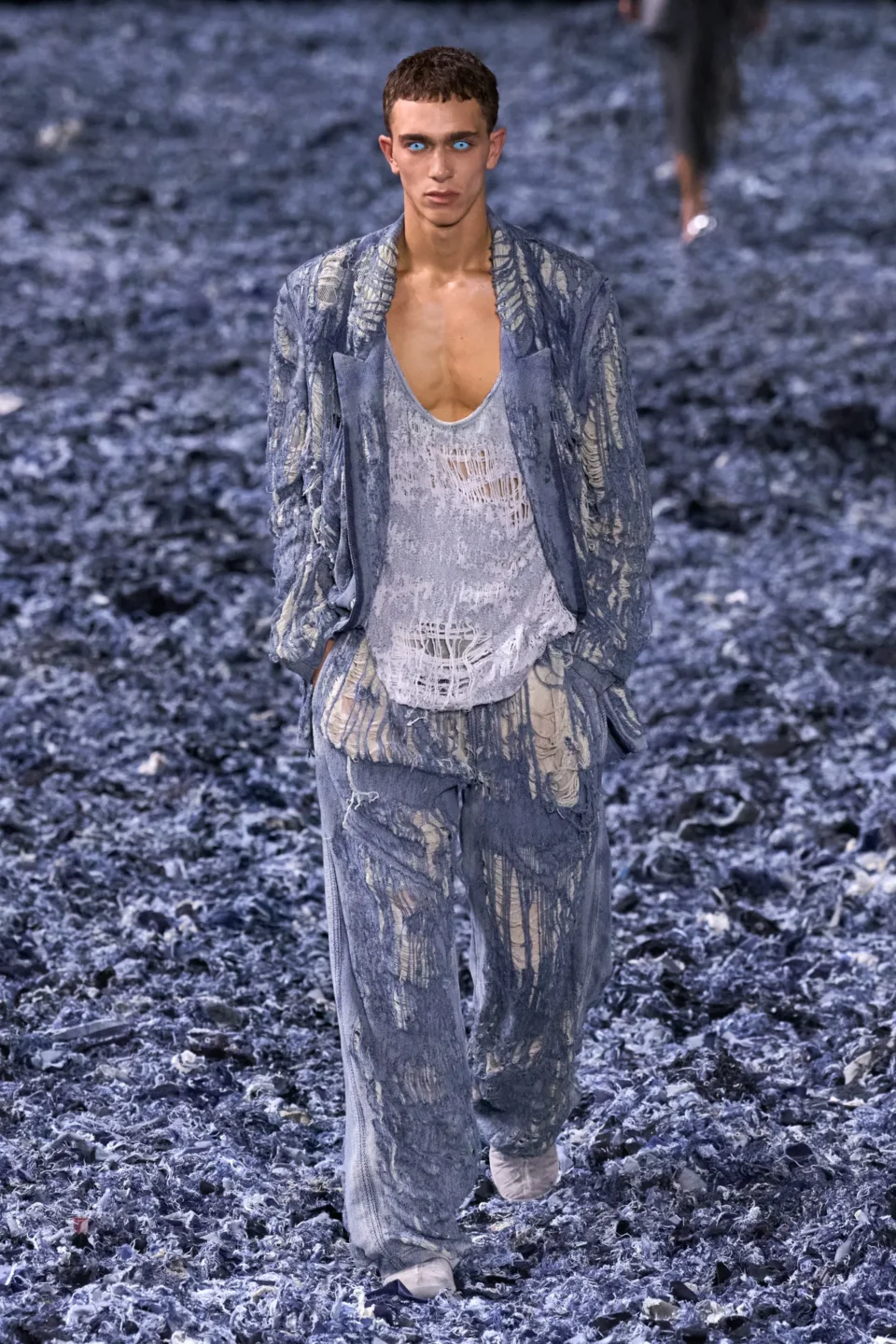 00031-diesel-spring-2025-ready-to-wear-credit-gorunway