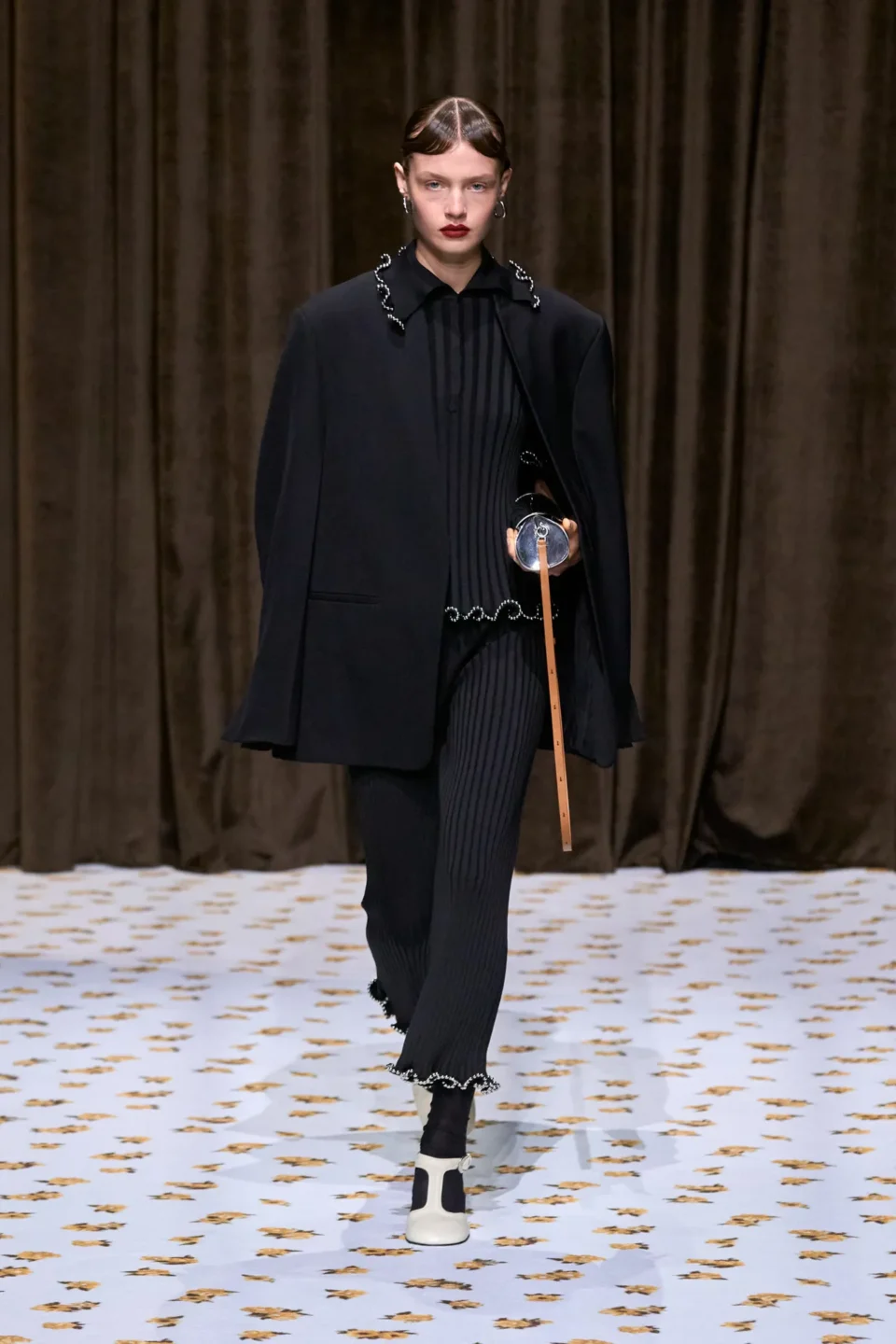 00031-jil-sander-spring-2025-ready-to-wear-credit-gorunway