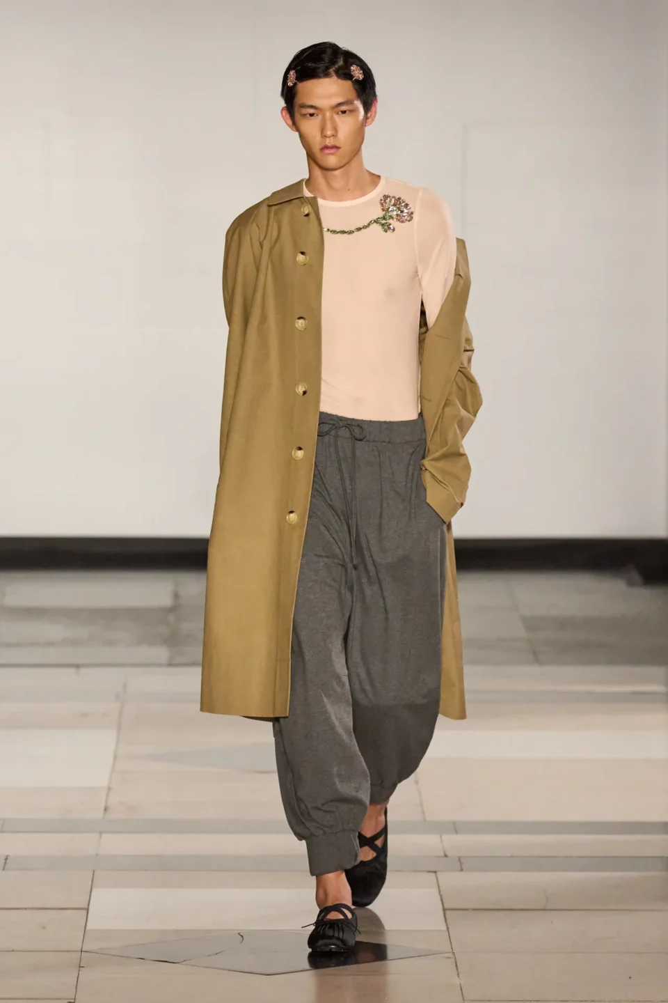 00034-simone-rocha-spring-2025-ready-to-wear-credit-gorunway