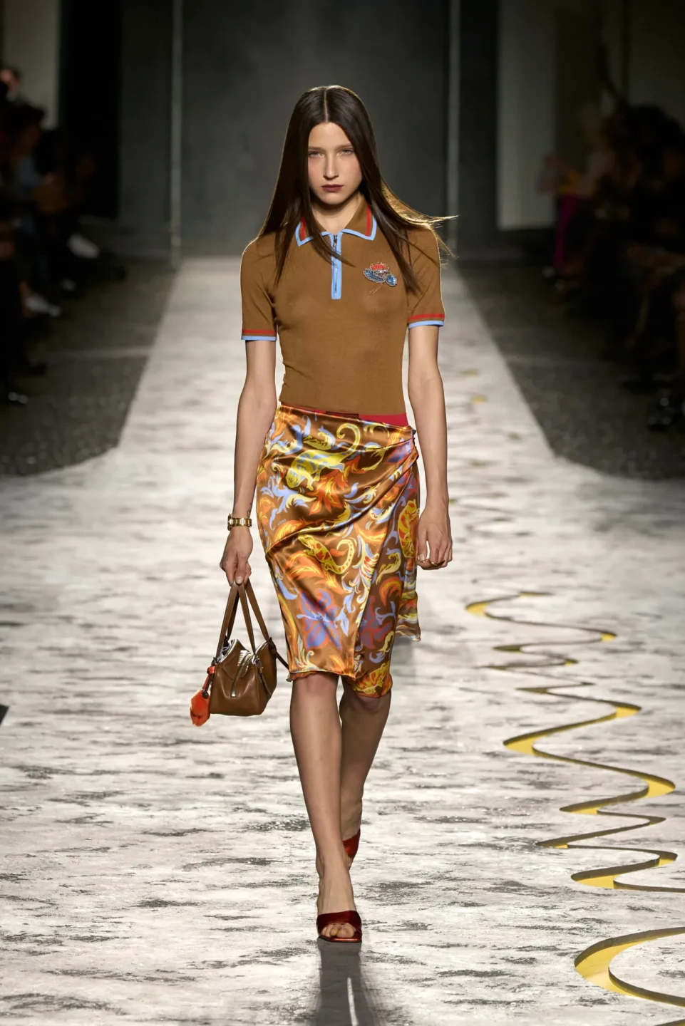 00034-versace-spring-2025-ready-to-wear-credit-gorunway