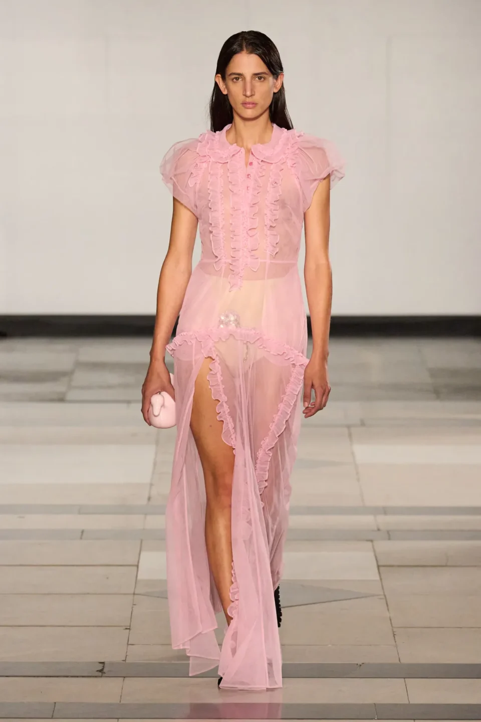 00036-simone-rocha-spring-2025-ready-to-wear-credit-gorunway