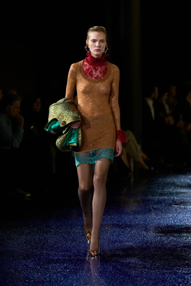 00038-saint-laurent-spring-2025-ready-to-wear-credit-gorunway