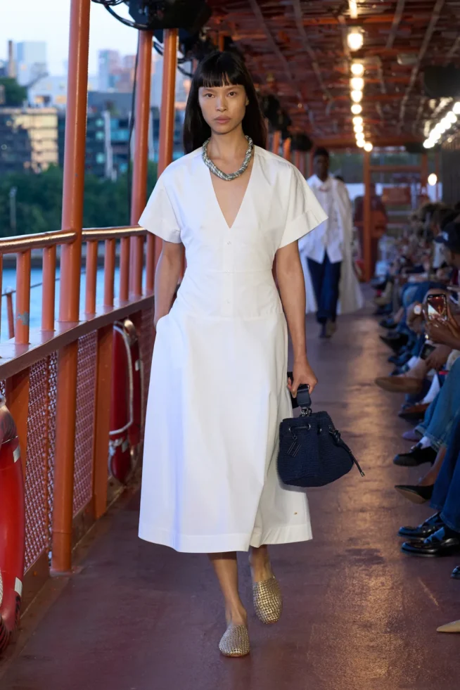 00038-tommy-hilfiger-spring-2025-ready-to-wear-credit-brand