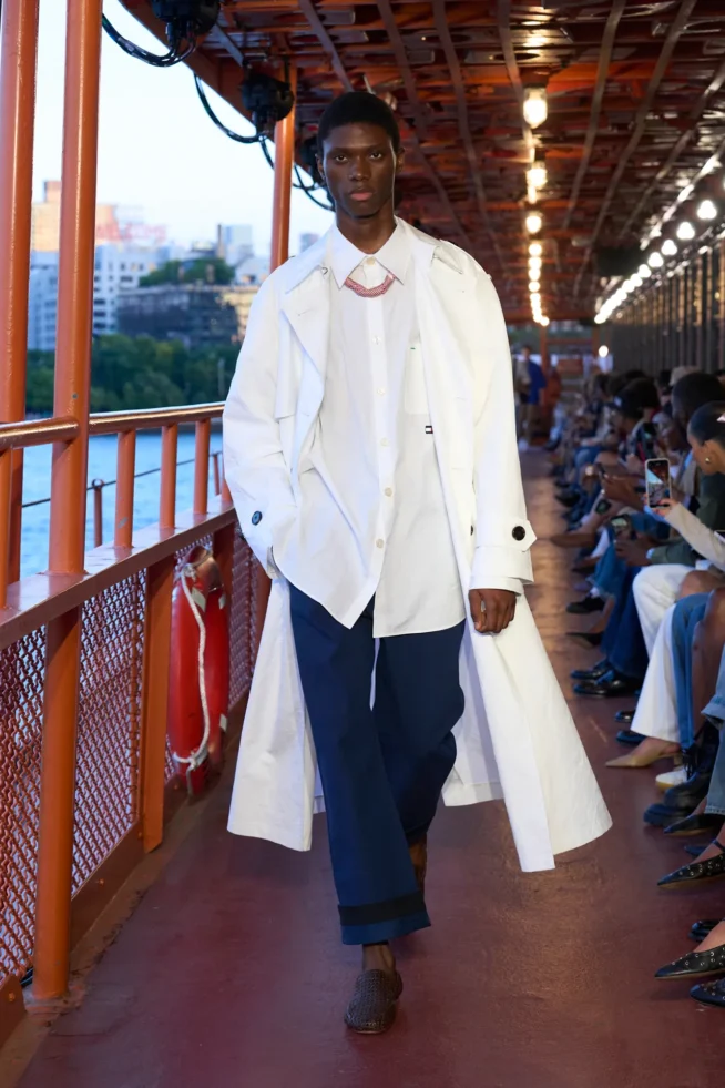 00039-tommy-hilfiger-spring-2025-ready-to-wear-credit-brand