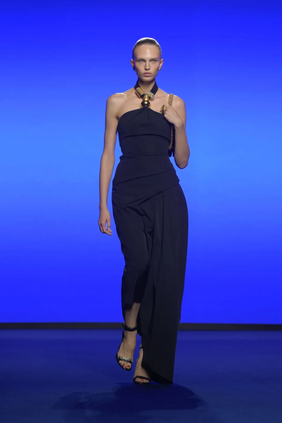 00040-schiaparelli-spring-2025-ready-to-wear-credit-brand
