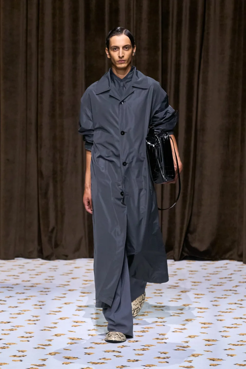 00042-jil-sander-spring-2025-ready-to-wear-credit-gorunway