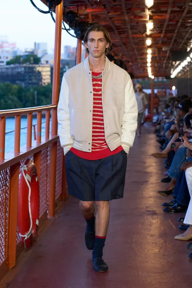 00043-tommy-hilfiger-spring-2025-ready-to-wear-credit-brand