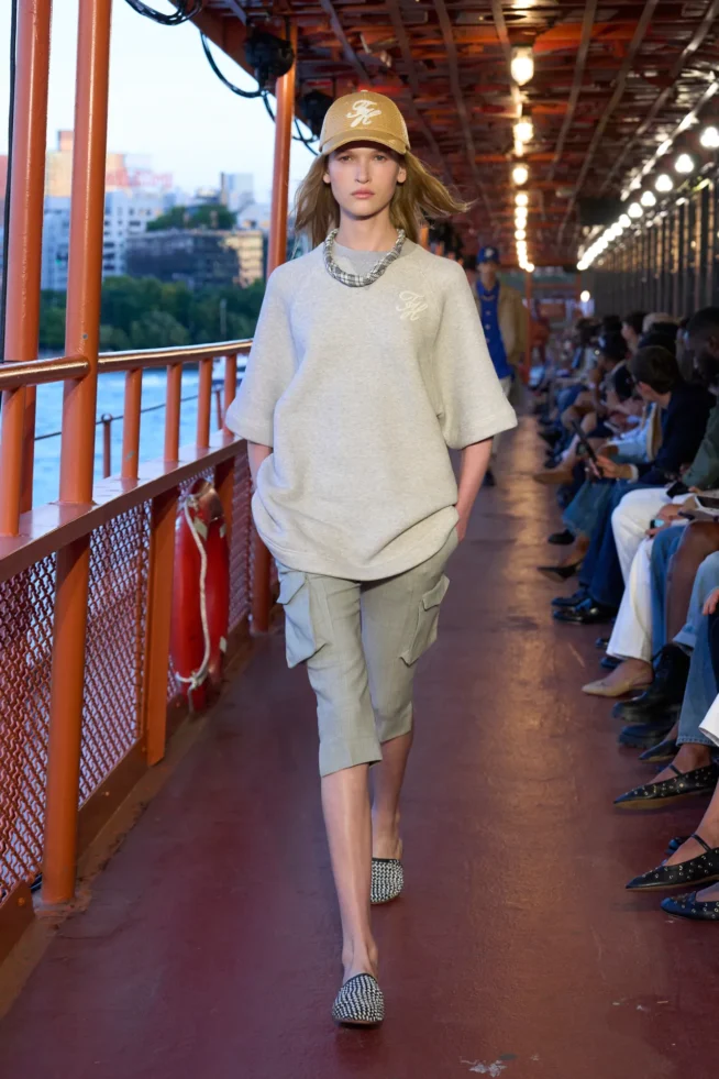 00044-tommy-hilfiger-spring-2025-ready-to-wear-credit-brand