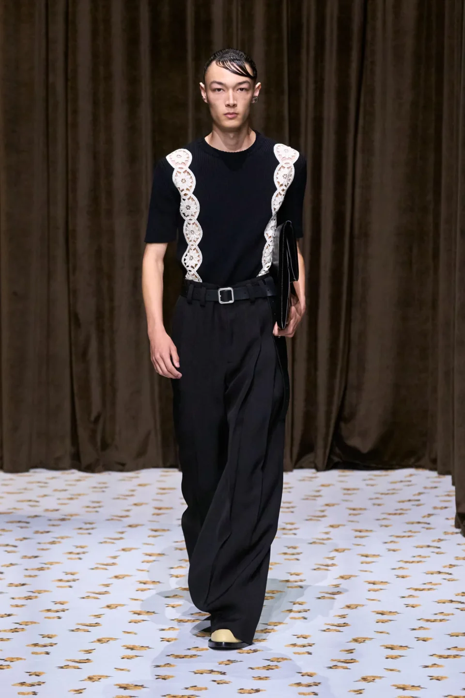 00045-jil-sander-spring-2025-ready-to-wear-credit-gorunway