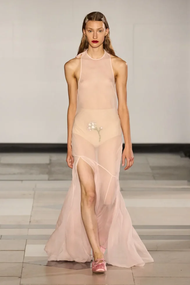 00046-simone-rocha-spring-2025-ready-to-wear-credit-gorunway