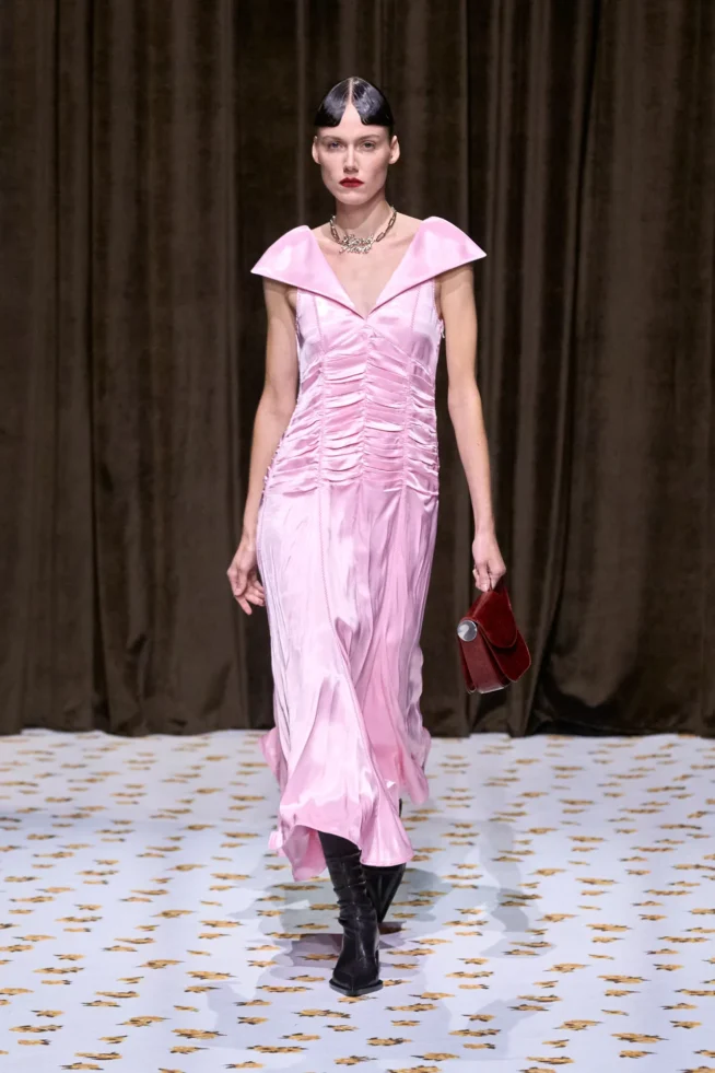 00047-jil-sander-spring-2025-ready-to-wear-credit-gorunway