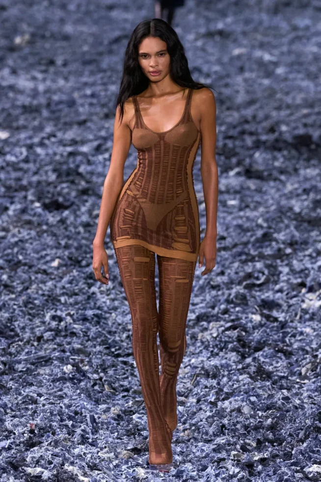 00049-diesel-spring-2025-ready-to-wear-credit-gorunway