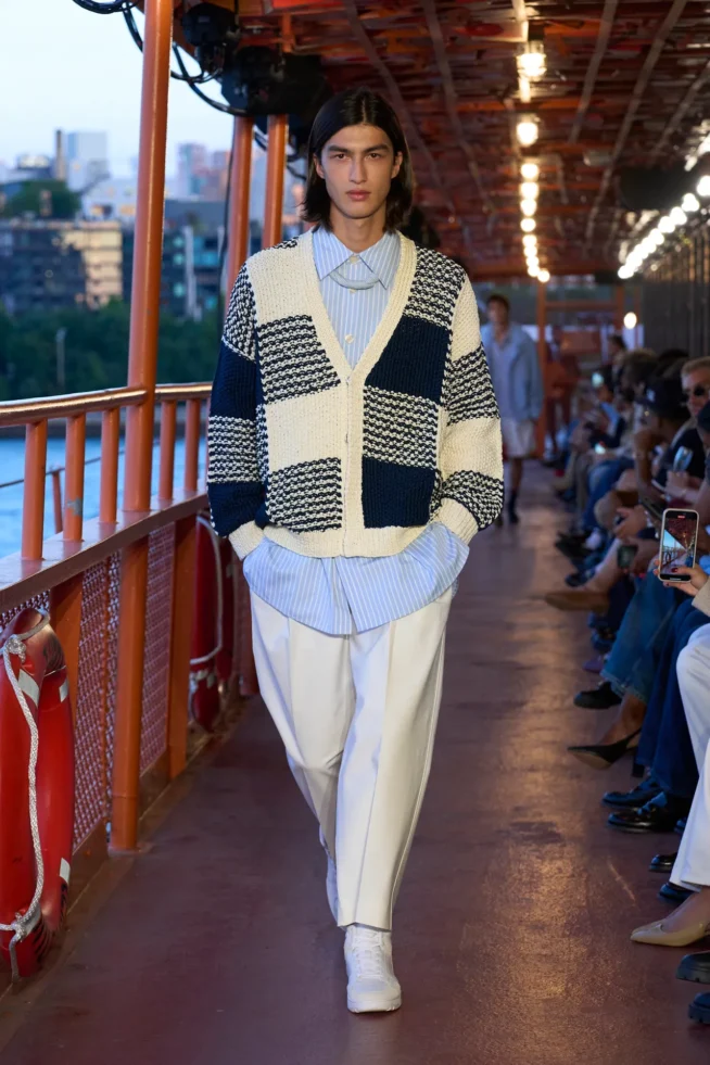 00054-tommy-hilfiger-spring-2025-ready-to-wear-credit-brand
