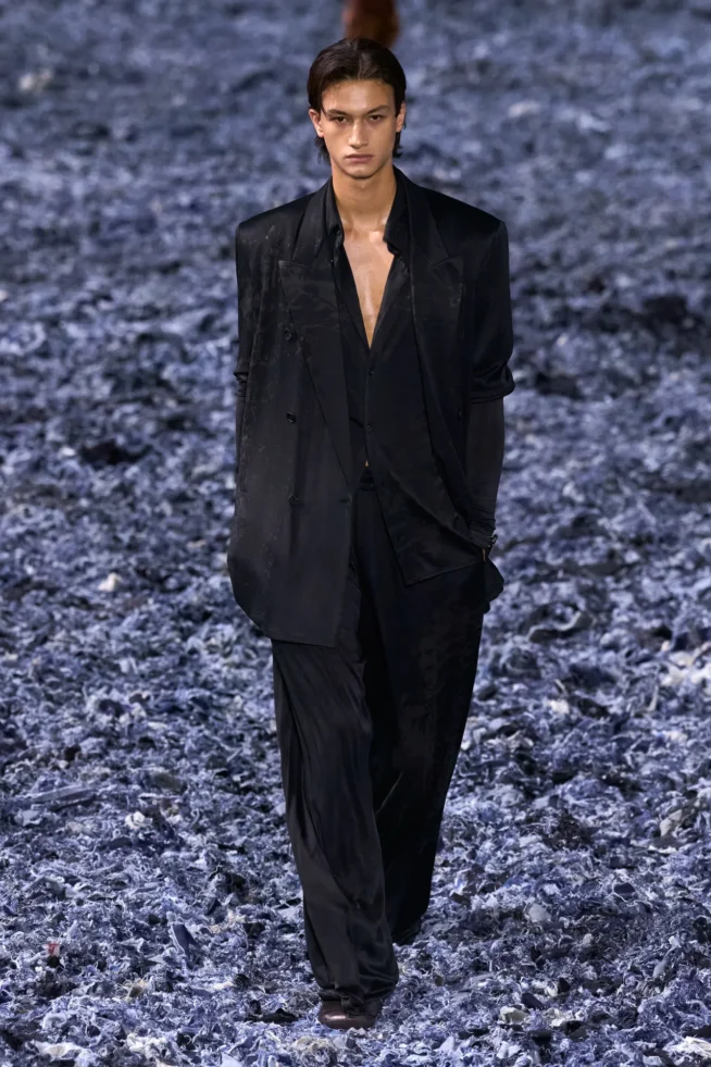 00059-diesel-spring-2025-ready-to-wear-credit-gorunway