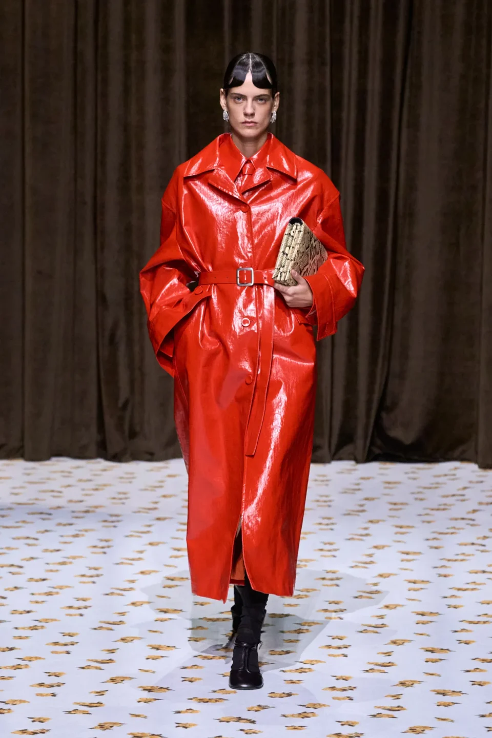 00063-jil-sander-spring-2025-ready-to-wear-credit-gorunway