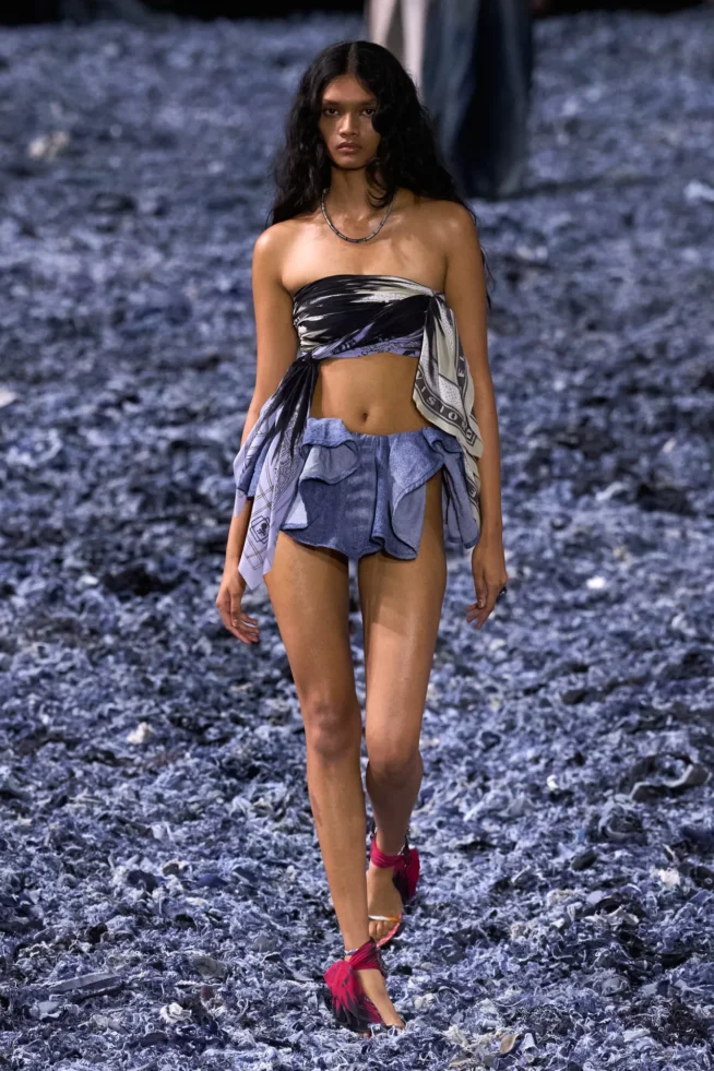 00066-diesel-spring-2025-ready-to-wear-credit-gorunway