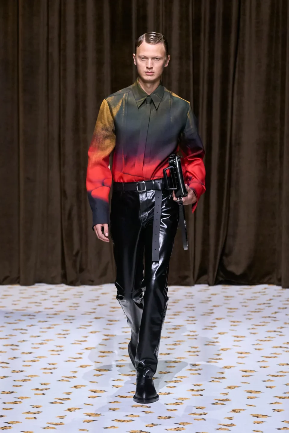 00066-jil-sander-spring-2025-ready-to-wear-credit-gorunway