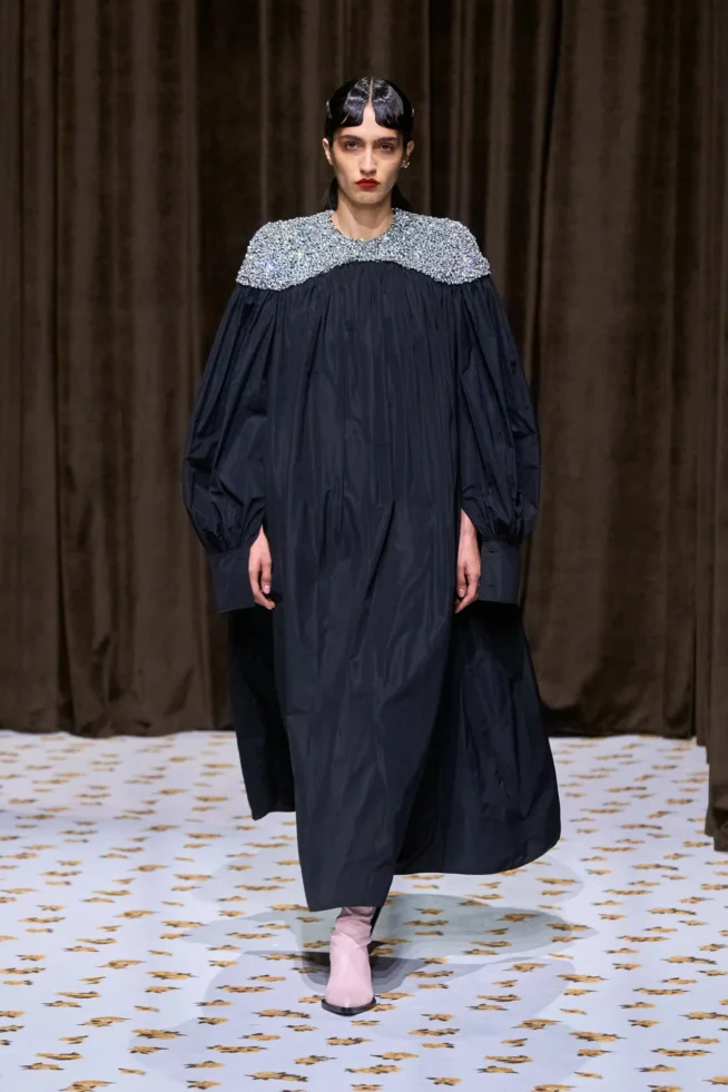 00068-jil-sander-spring-2025-ready-to-wear-credit-gorunway