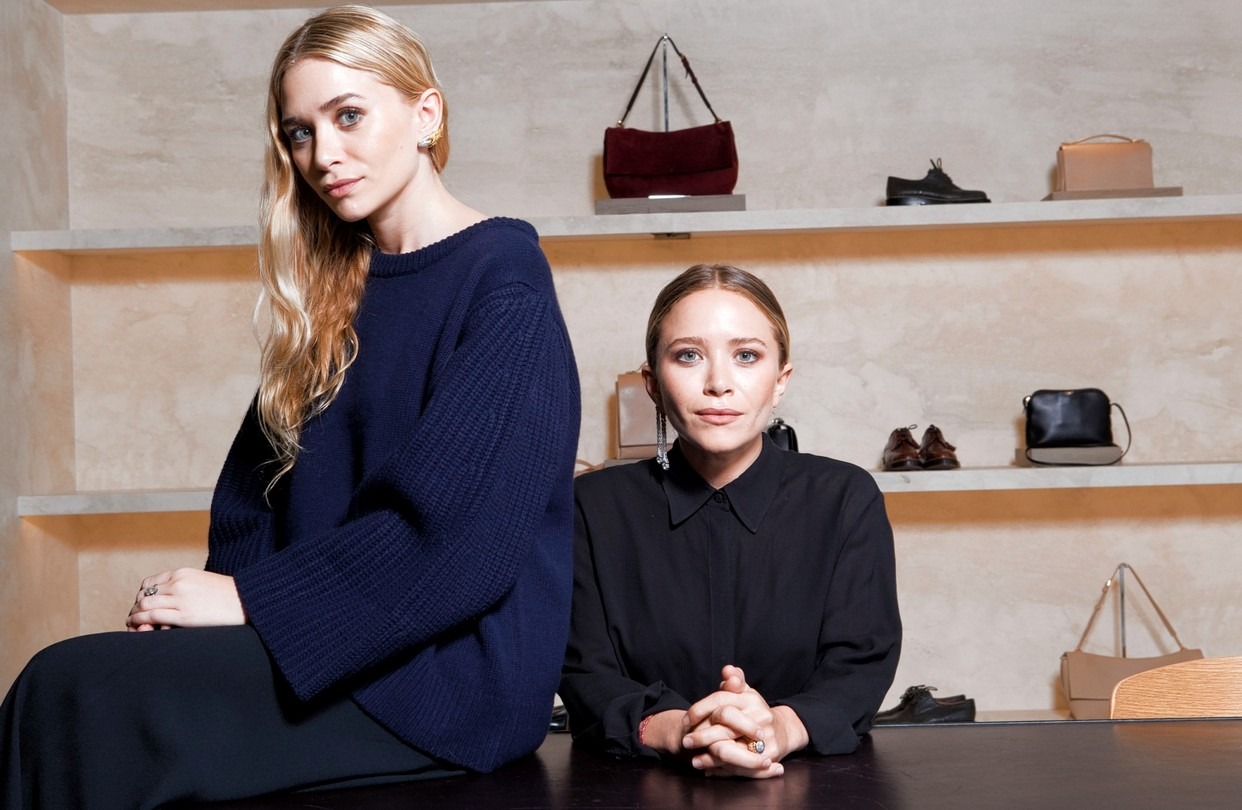 L’Oreal e proprietários da Chanel são novos investidores da The Row, marca das gêmeas Olsen.