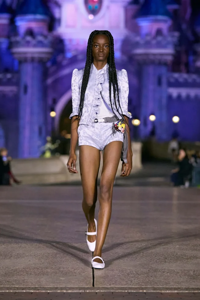 00002-coperni-spring-2025-ready-to-wear-credit-brand