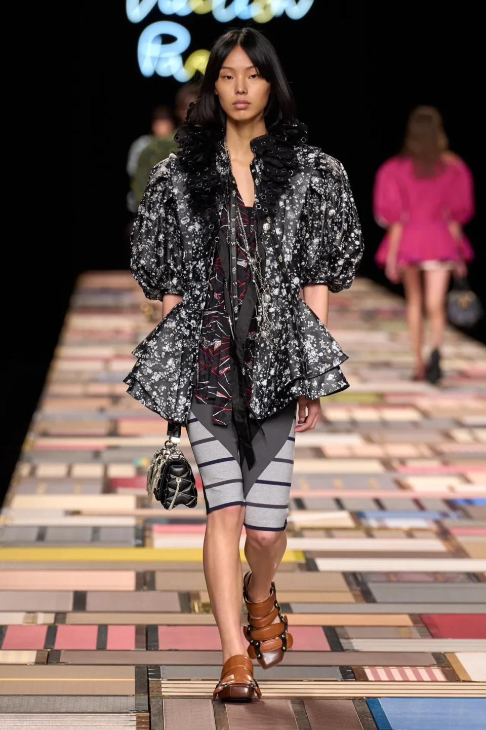 00004-louis-vuitton-spring-2025-ready-to-wear-credit-gorunway
