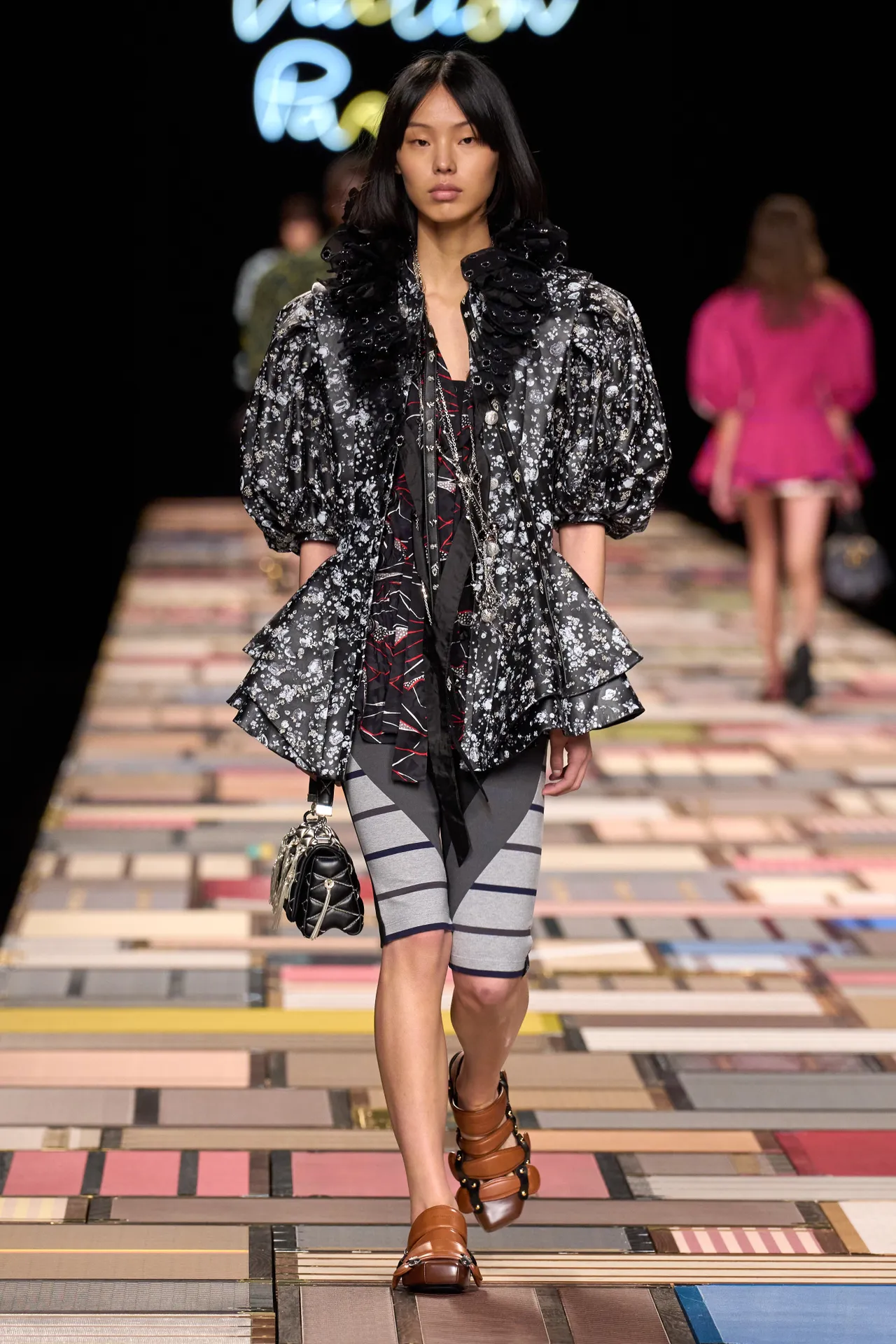 00004-louis-vuitton-spring-2025-ready-to-wear-credit-gorunway