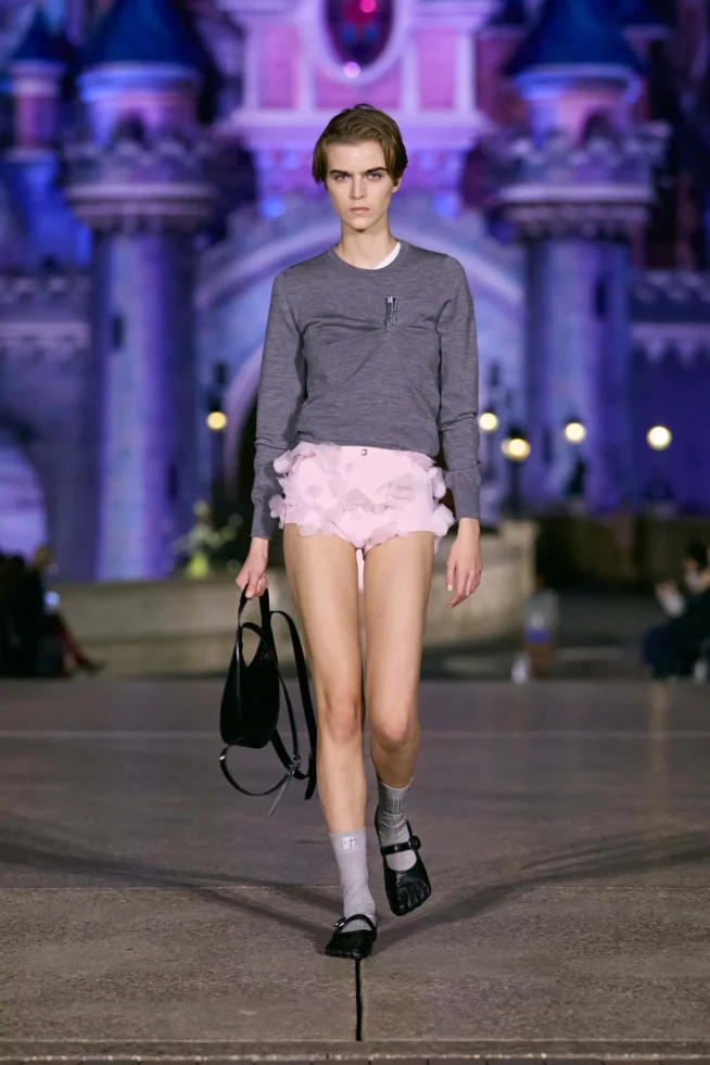 00006-coperni-spring-2025-ready-to-wear-credit-brand
