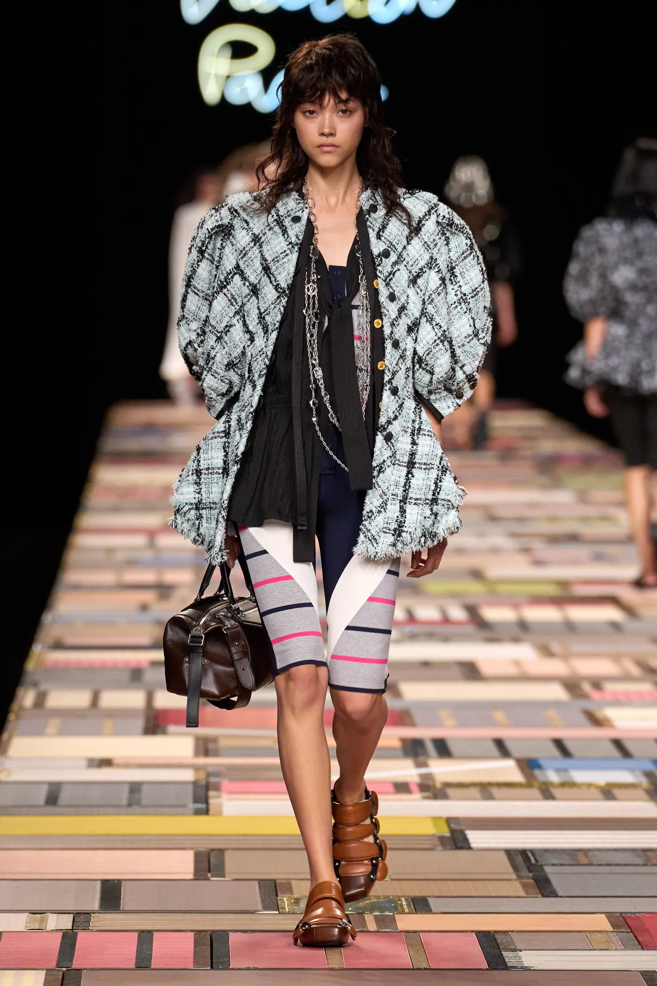 00006-louis-vuitton-spring-2025-ready-to-wear-credit-gorunway