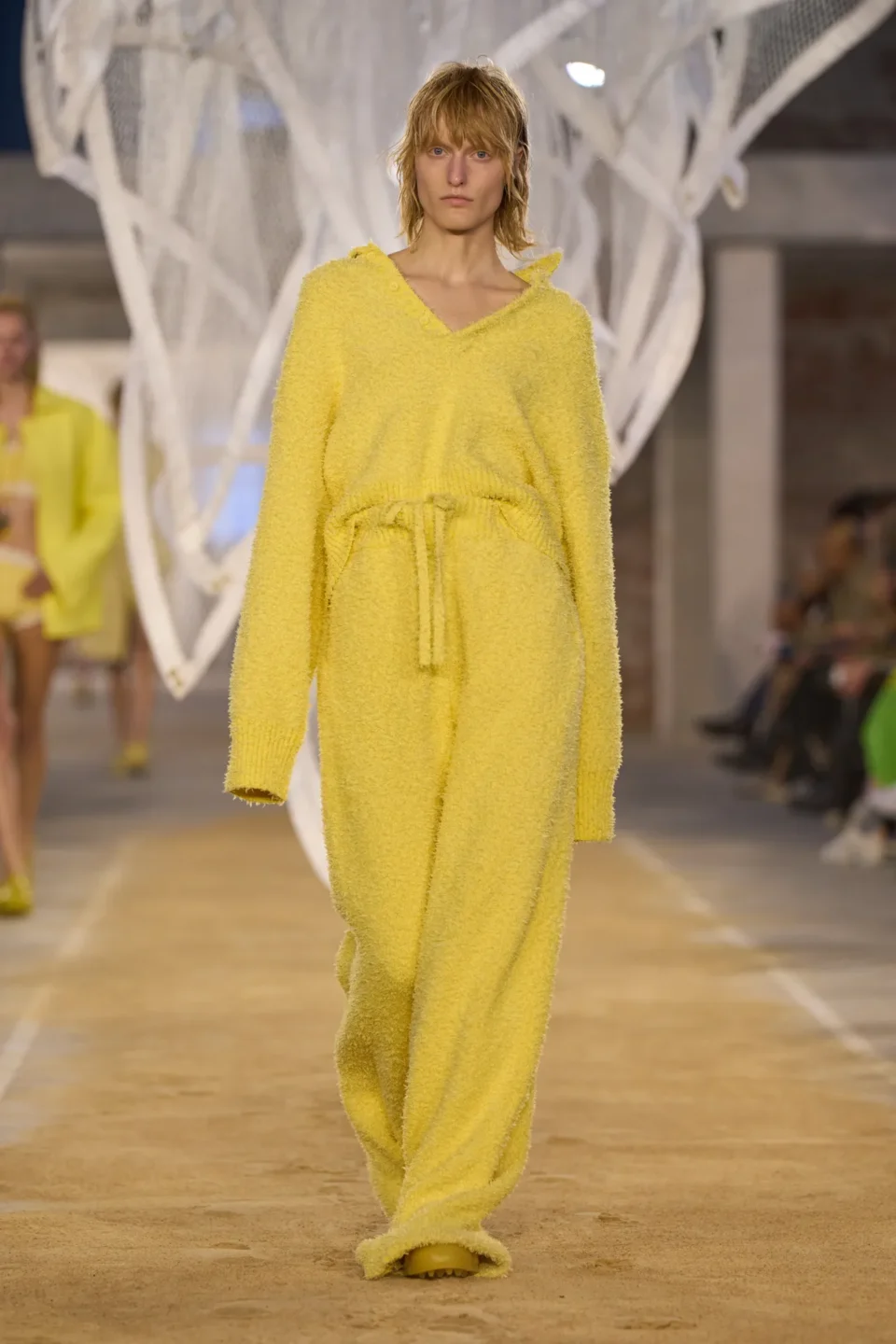 00010-lacoste-spring-2025-ready-to-wear-credit-gorunway