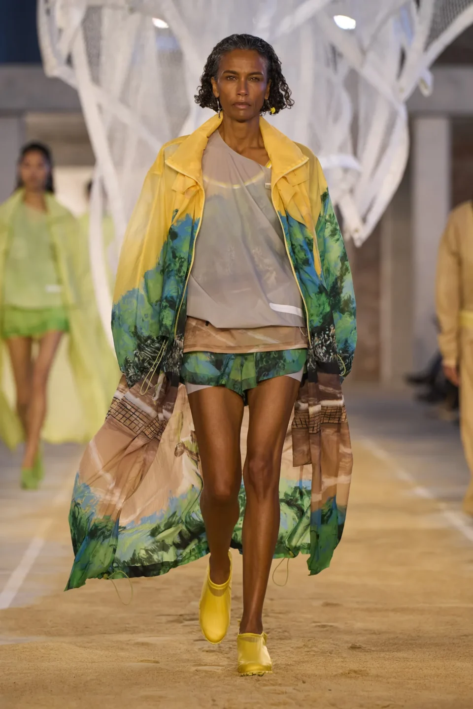 00017-lacoste-spring-2025-ready-to-wear-credit-gorunway