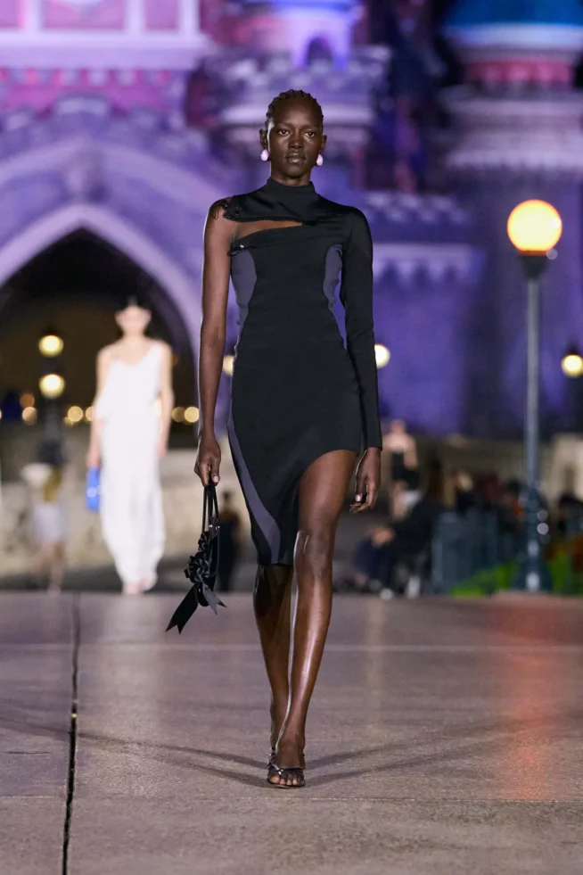 00021-coperni-spring-2025-ready-to-wear-credit-brand