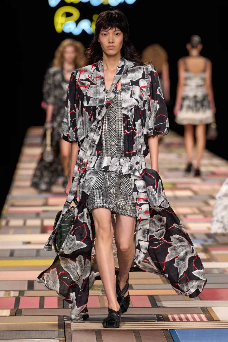 00021-louis-vuitton-spring-2025-ready-to-wear-credit-gorunway