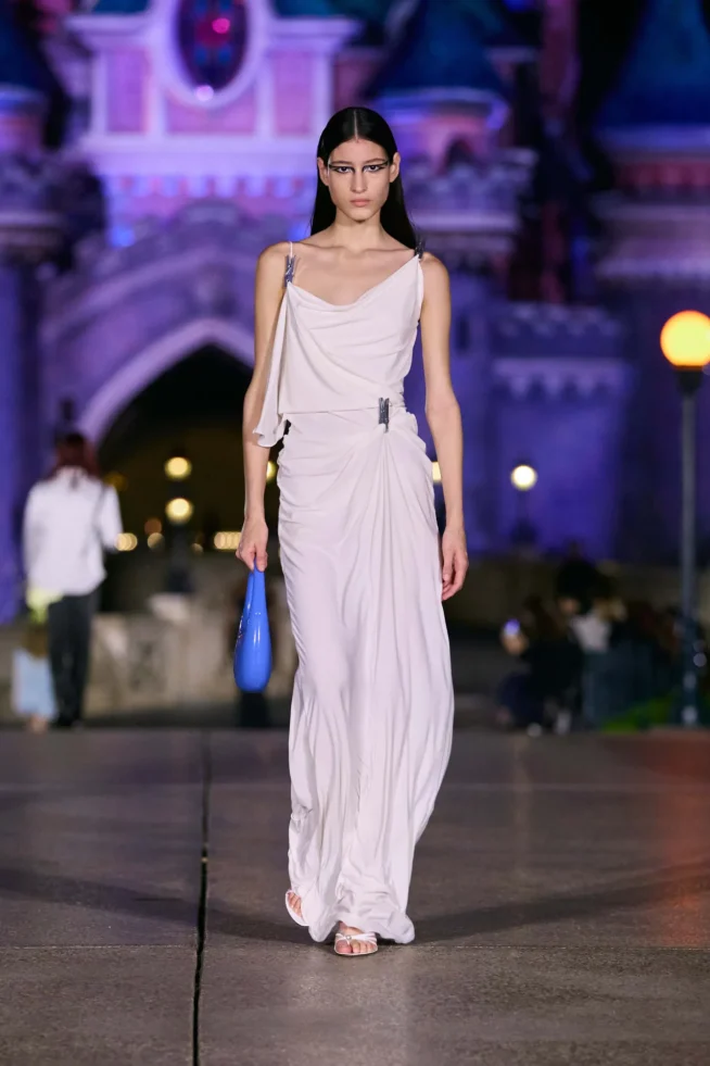 00022-coperni-spring-2025-ready-to-wear-credit-brand
