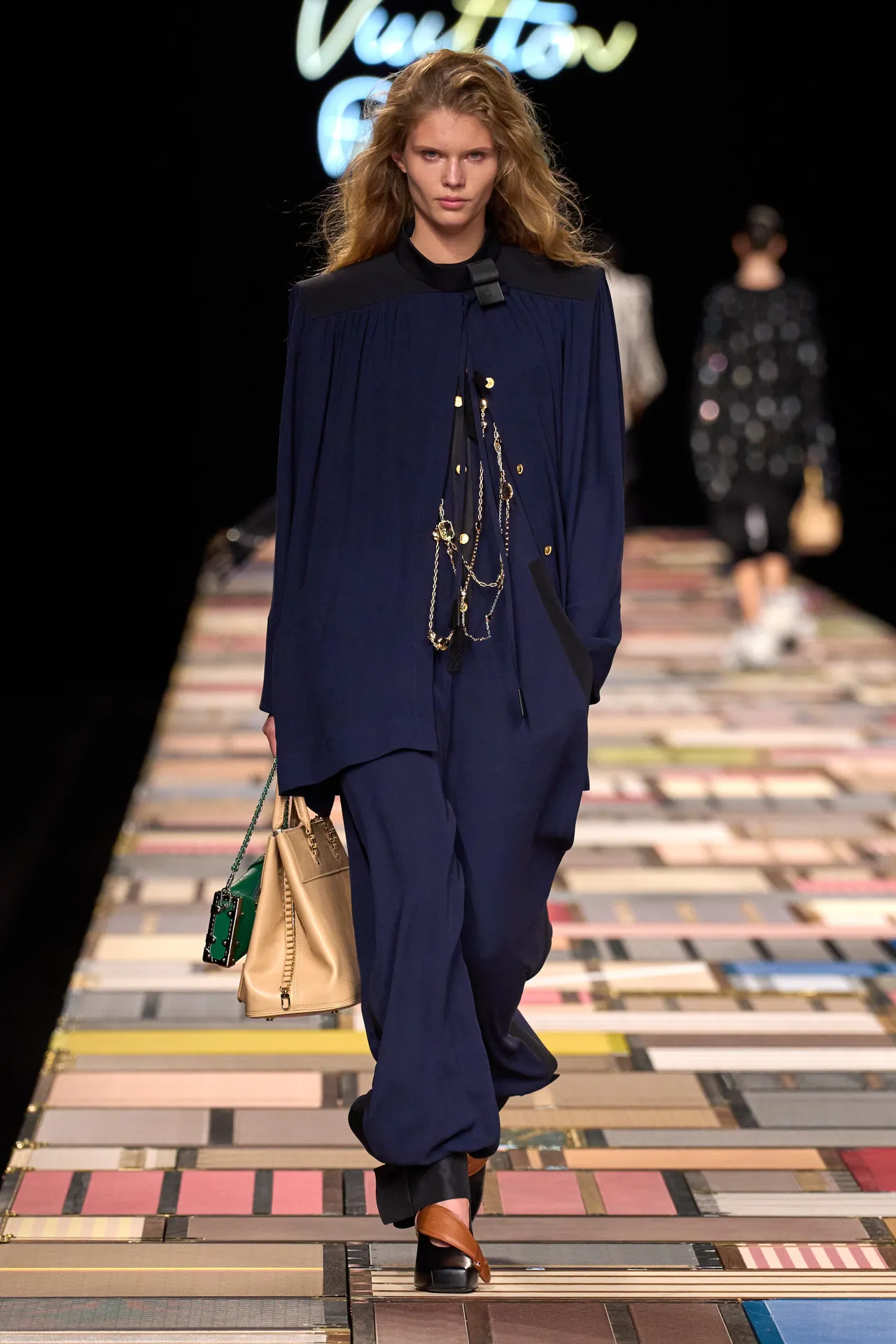 00029-louis-vuitton-spring-2025-ready-to-wear-credit-gorunway