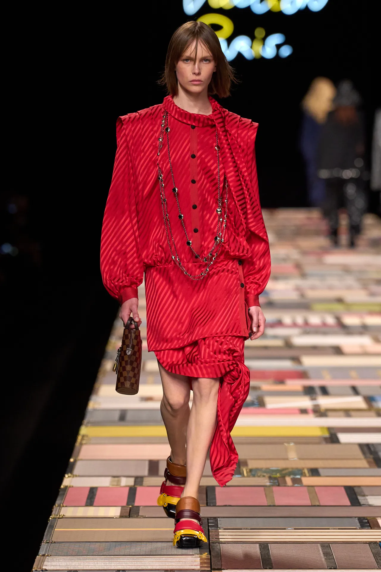 00034-louis-vuitton-spring-2025-ready-to-wear-credit-gorunway