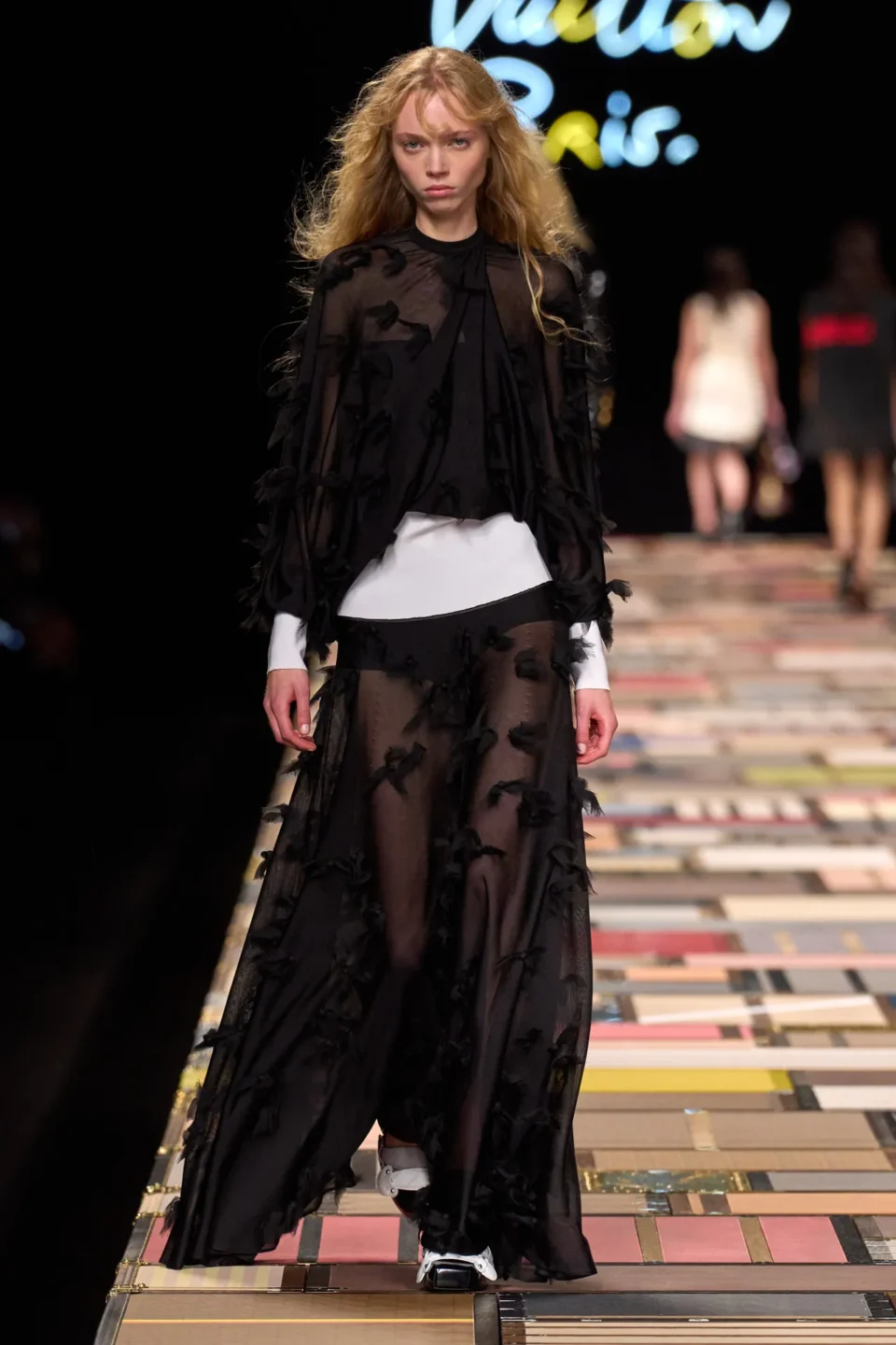 00037-louis-vuitton-spring-2025-ready-to-wear-credit-gorunway