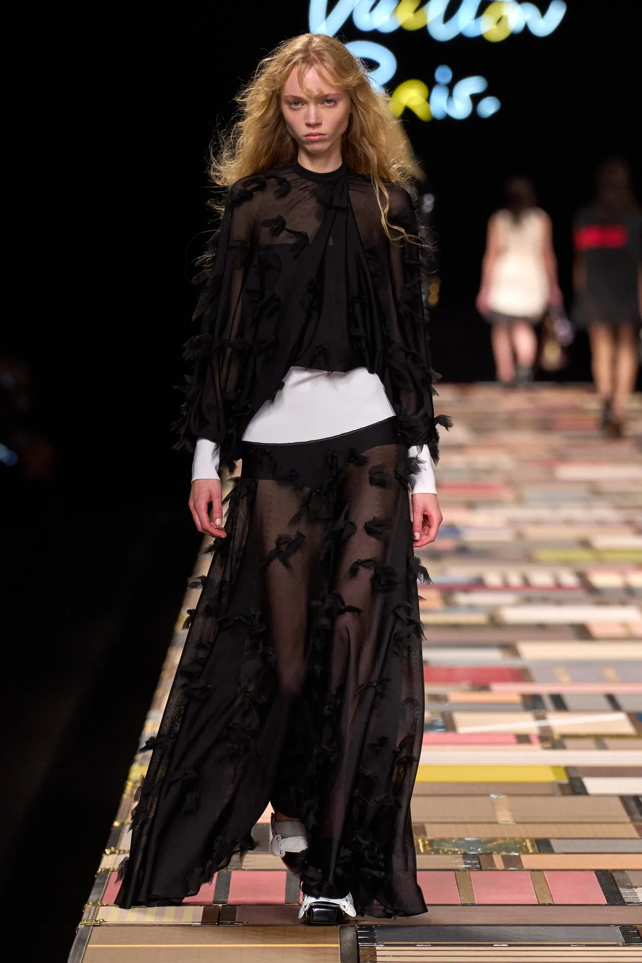 00037-louis-vuitton-spring-2025-ready-to-wear-credit-gorunway