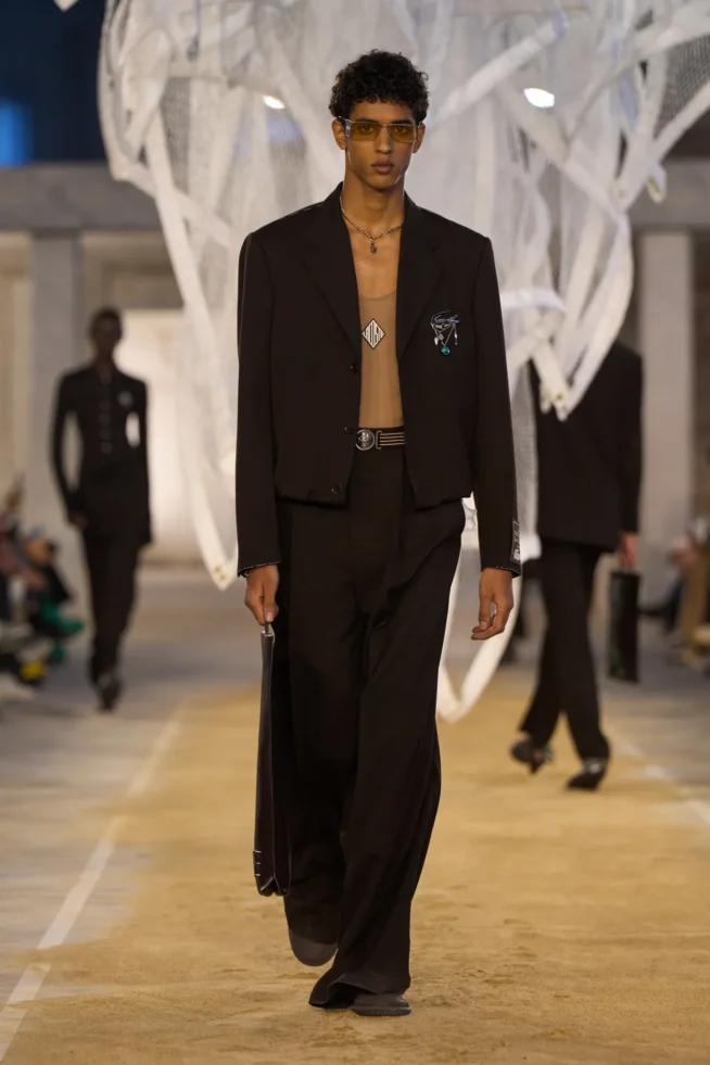 00049-lacoste-spring-2025-ready-to-wear-credit-gorunway