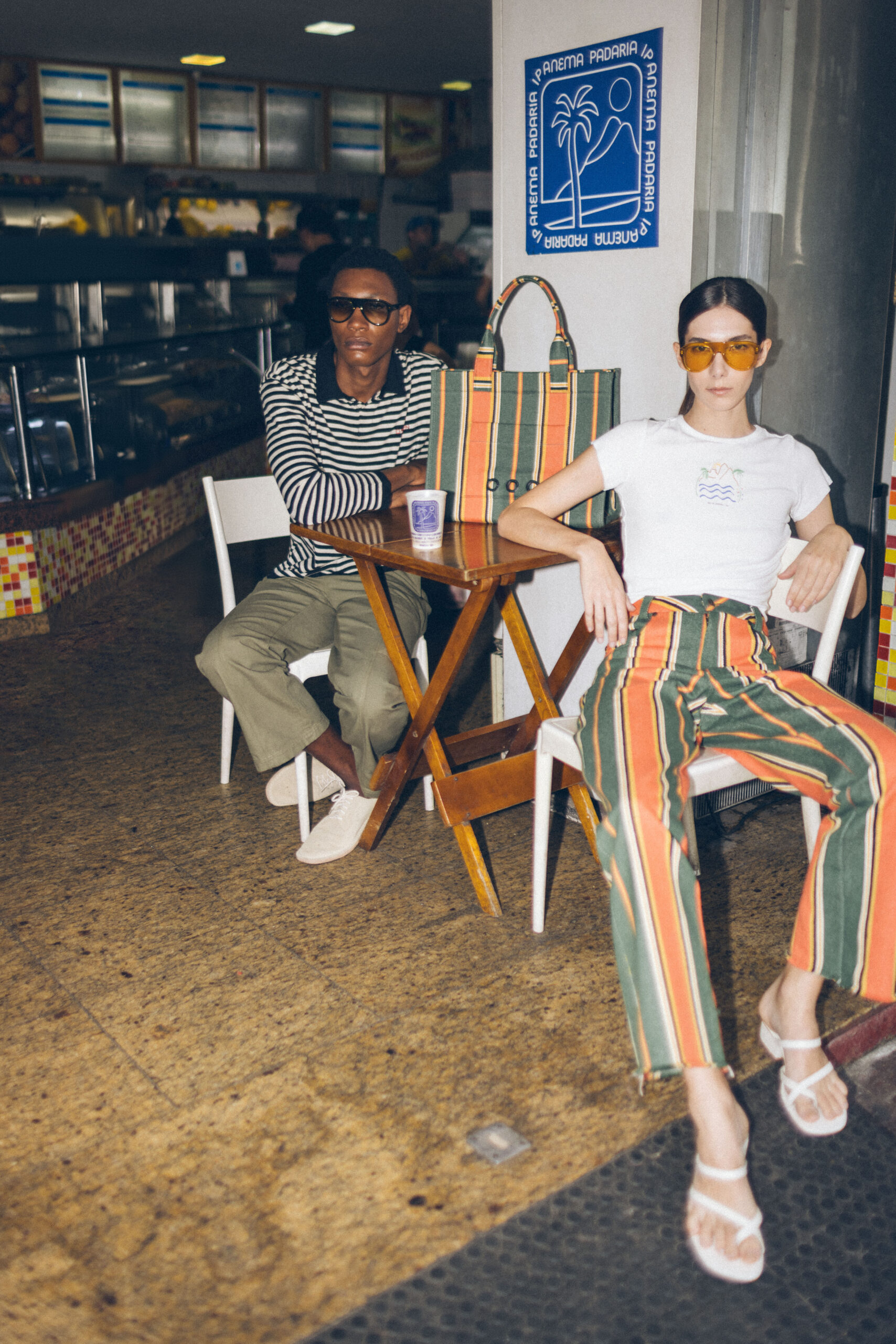 Osklen lança coleção cápsula em famíla chamada Atelier
Para o verão 2025, marca carioca convida Caetana Metsavaht, Felipe Metsavaht, Thomas Metsavaht, Guilherme Boavista e Carolina Fróes a colaborar. 