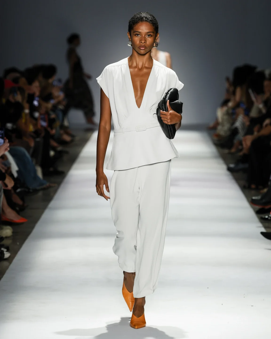 lilly_sarti_lb_n58_025