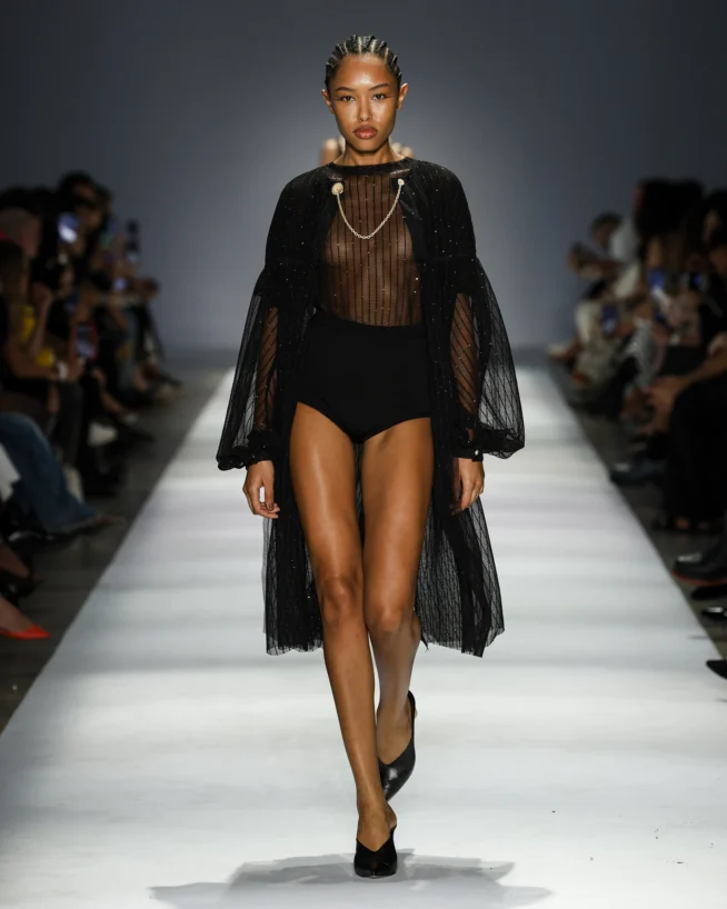 lilly_sarti_lb_n58_032