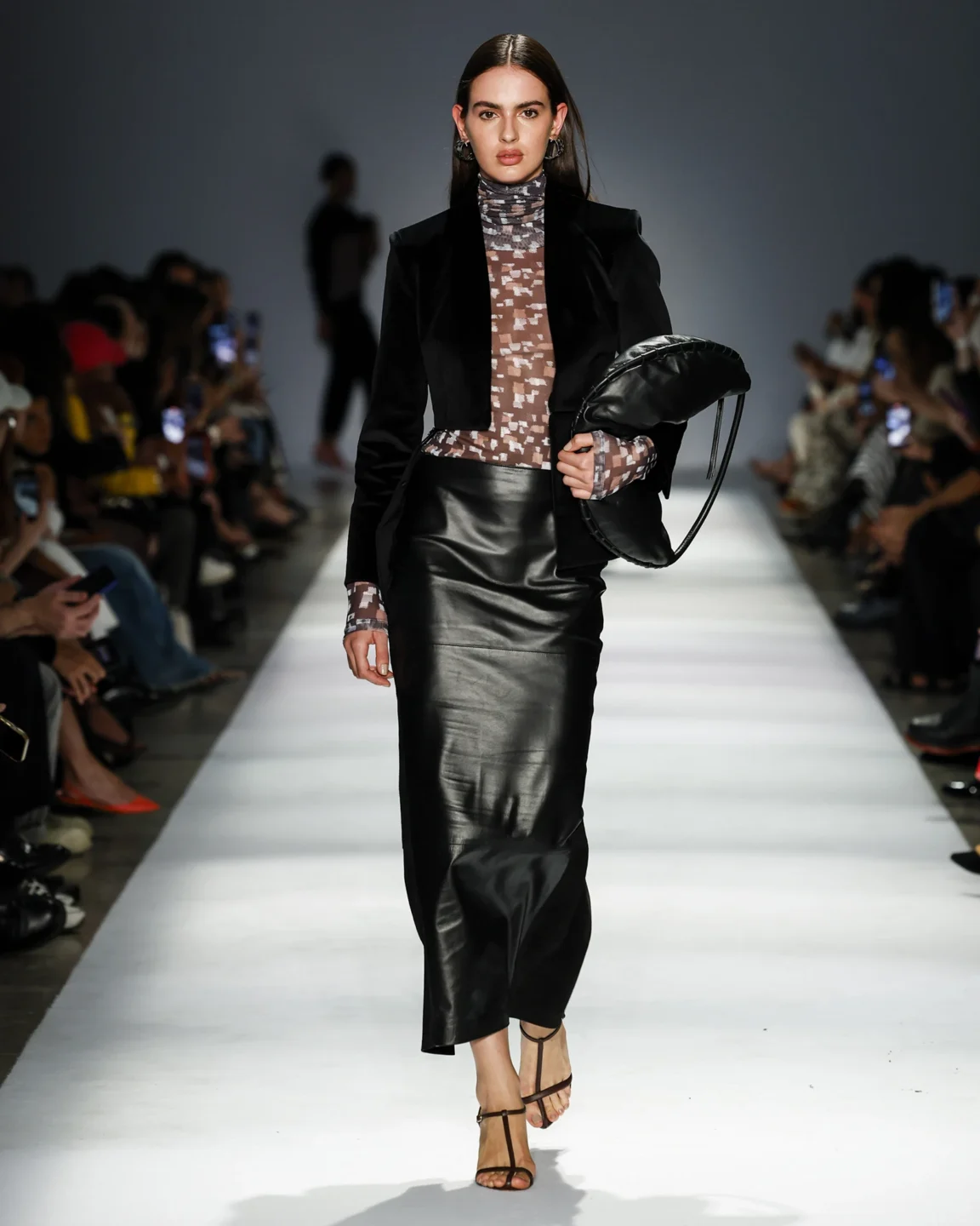 lilly_sarti_lb_n58_034