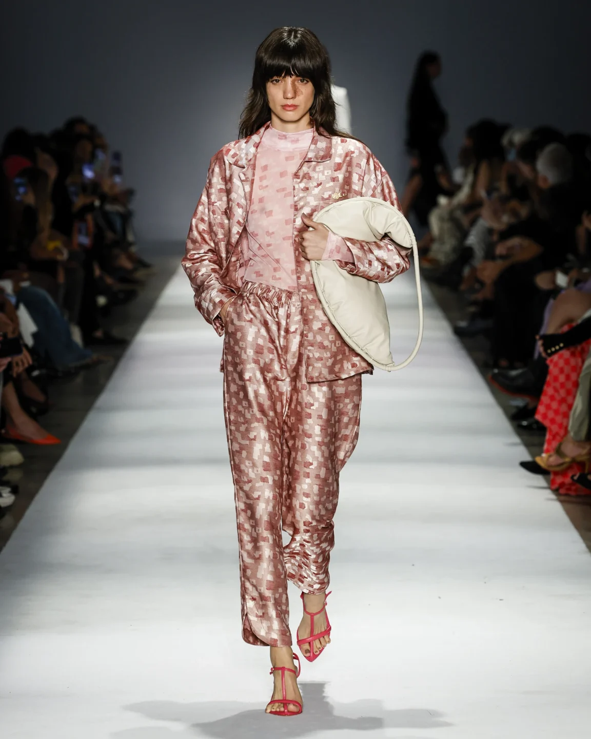 lilly_sarti_lb_n58_038