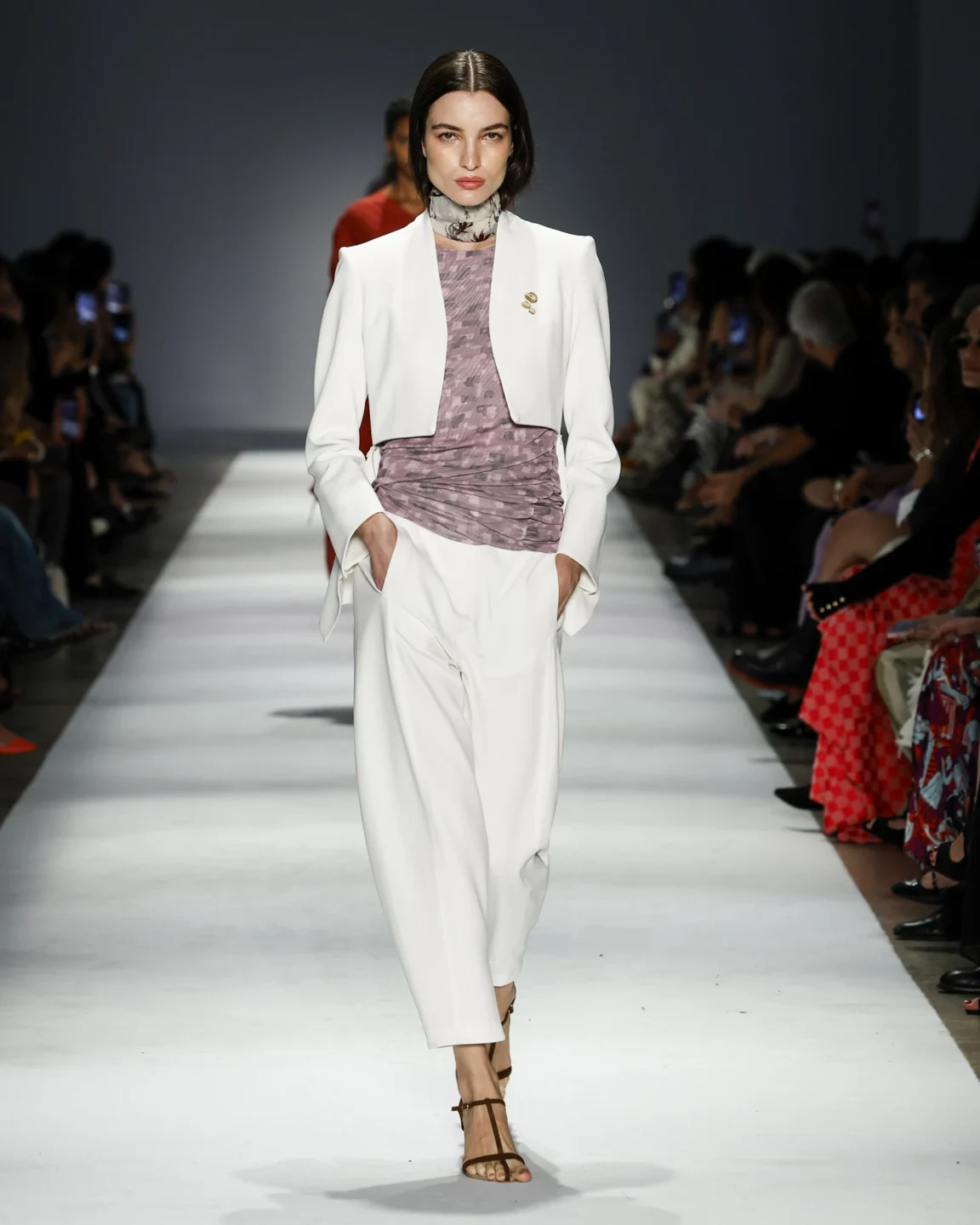 lilly_sarti_lb_n58_039