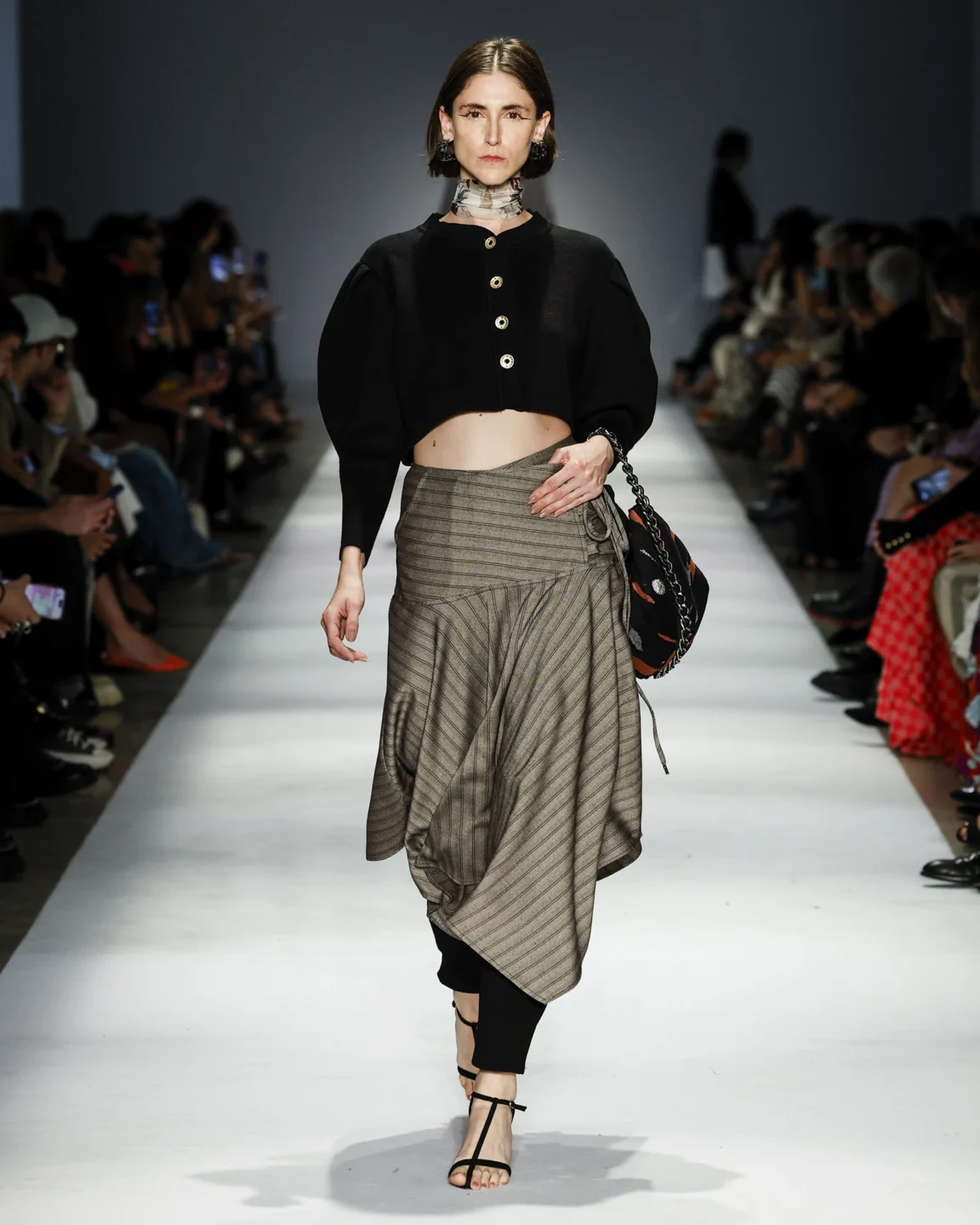 lilly_sarti_lb_n58_047