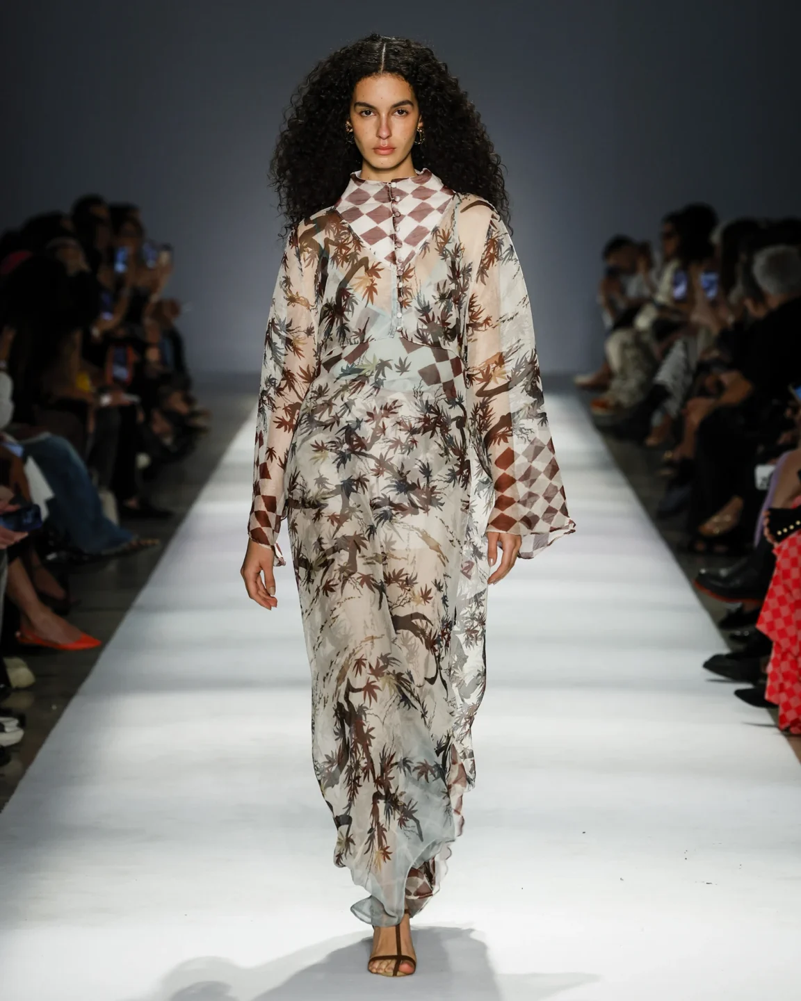 lilly_sarti_lb_n58_049