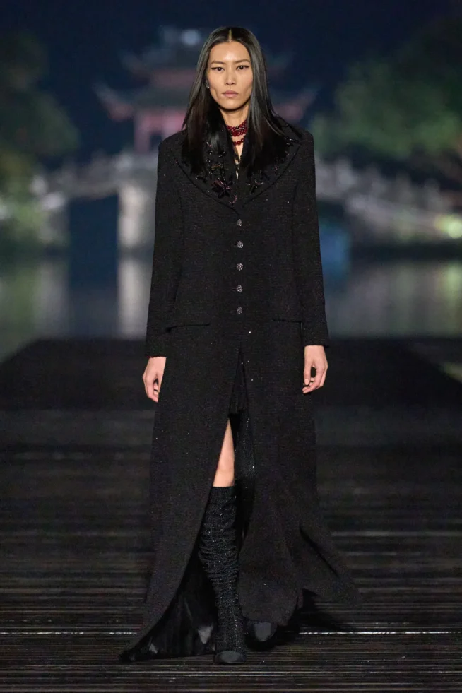 00001-chanel-pre-fall-2025-credit-gorunway